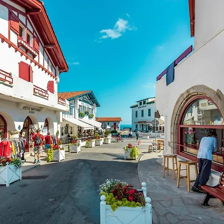 Apartamento Martha - Appt 04 *